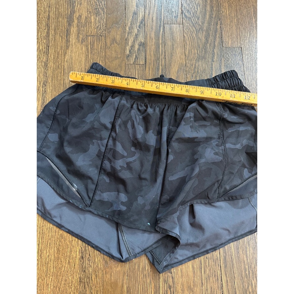 Lululemon Hotty Hot High-Rise Lined Short 4 Heritage 365 Camo Deep Coal 6(57) - Picture 5 of 5